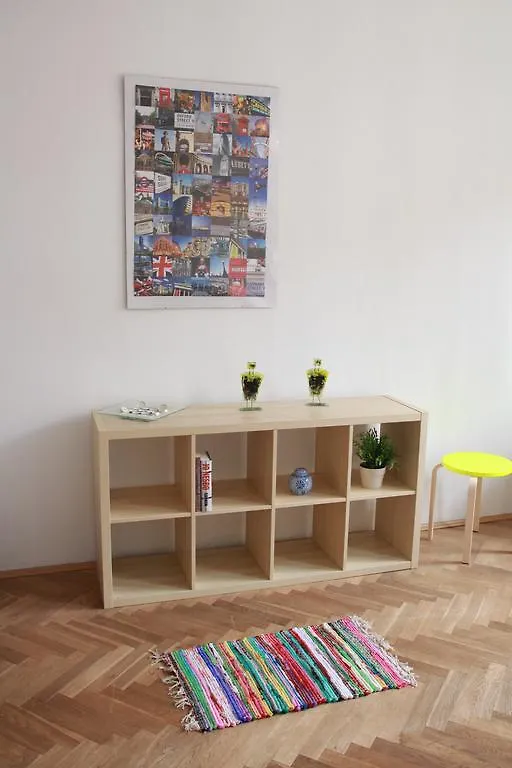 Apartment Rimska 34 Prag