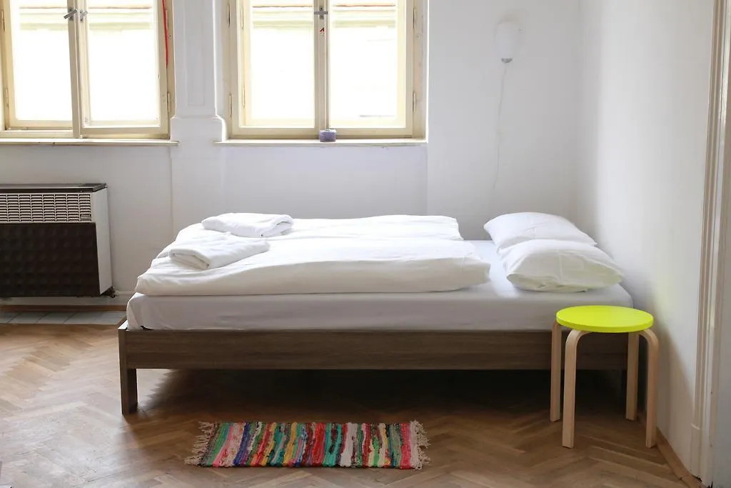 Apartment Rimska 34 Prag 0*,  Tjekkiet