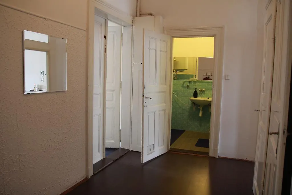 Apartment Rimska 34 Prag